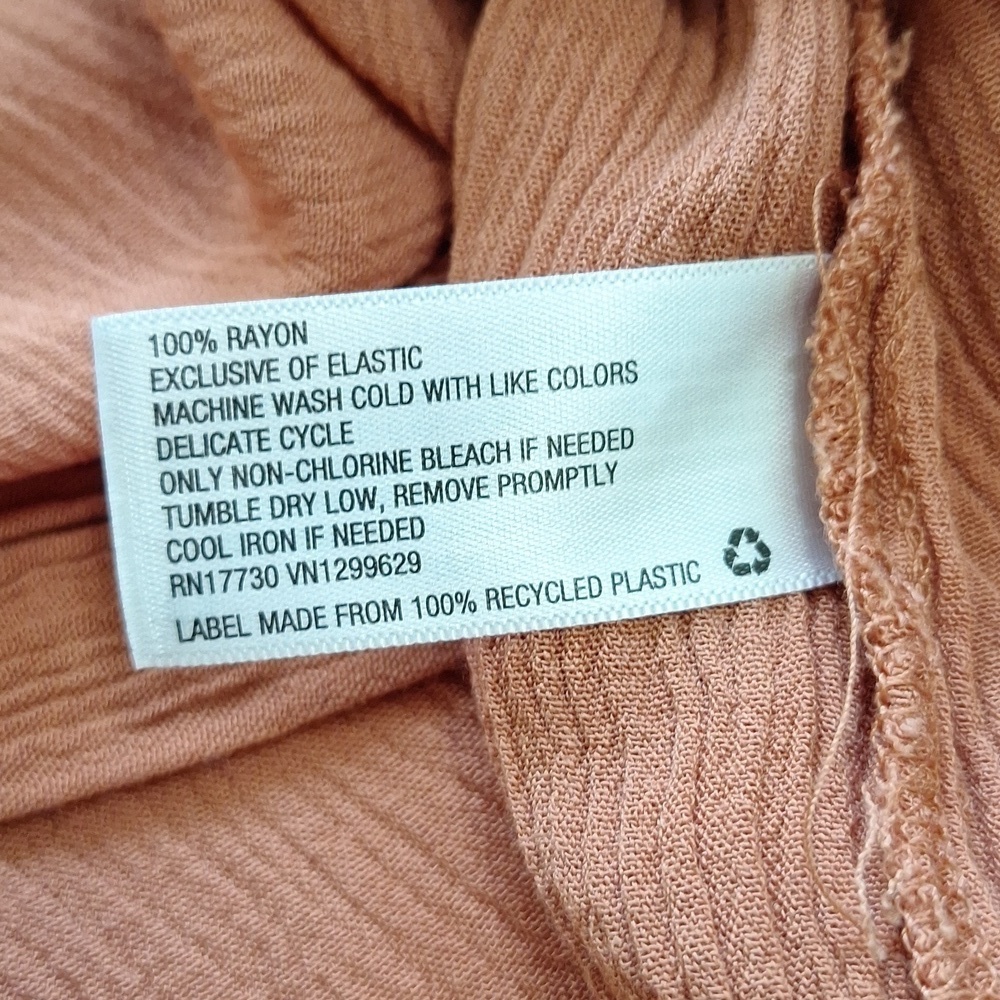 Knox Rose Sleeveless Smocked Button-Front Dress - Picture 12 of 14